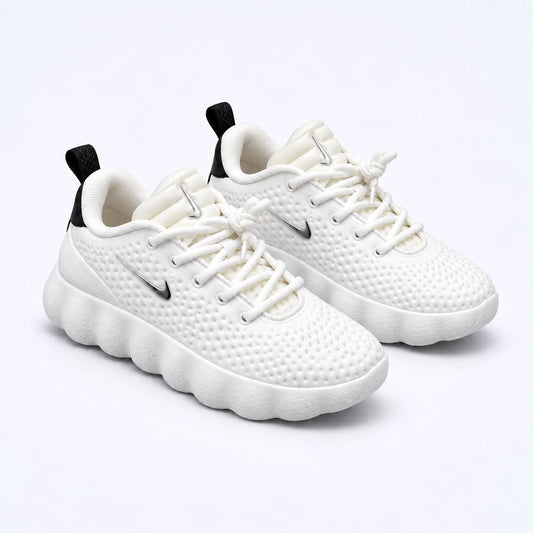 N I K-E M I N D 001 1.1 Premium Sneakers(596)
