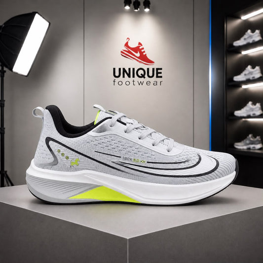Super Premium Quality Branded Sneaker (550)