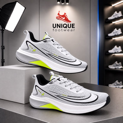 Super Premium Quality Branded Sneaker (550)