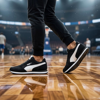 Super Premium Quality Branded Sneaker (537)