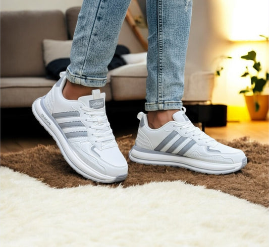 Super Premium Quality Branded Sneaker (S-34)