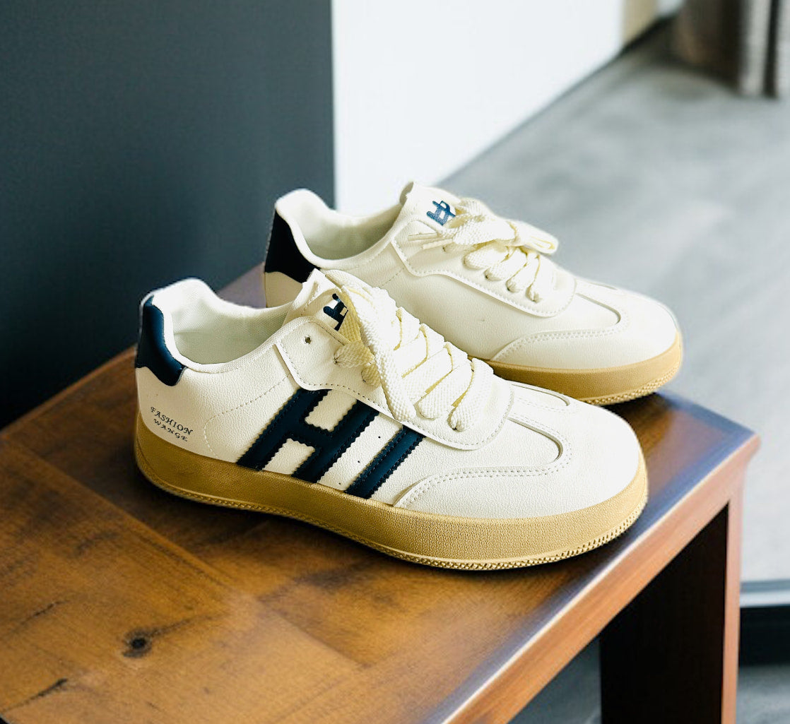 Super Premium Quality Branded Sneaker Navy Blue & White (10)