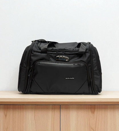 Family Size 24–28" Inch Arctic Hunter Travel Bag (M-111)